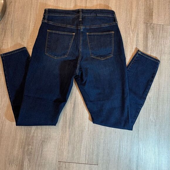 Universal Thread jeans, Size 10 - Picture 4 of 4